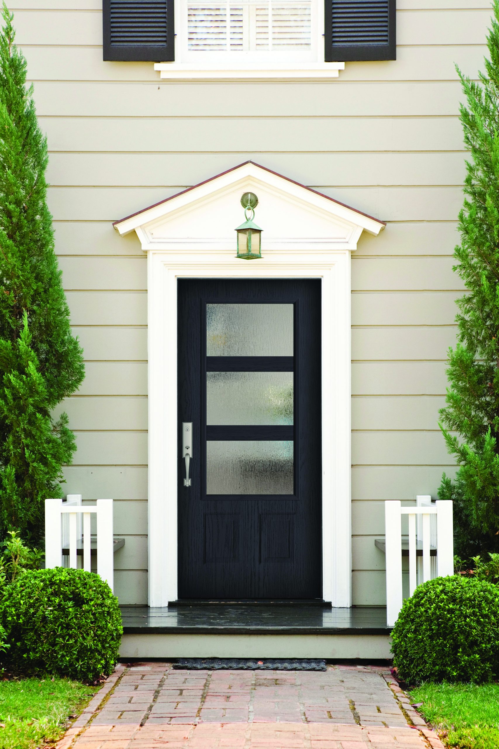 Simulated Divided Lites Bring in The Light